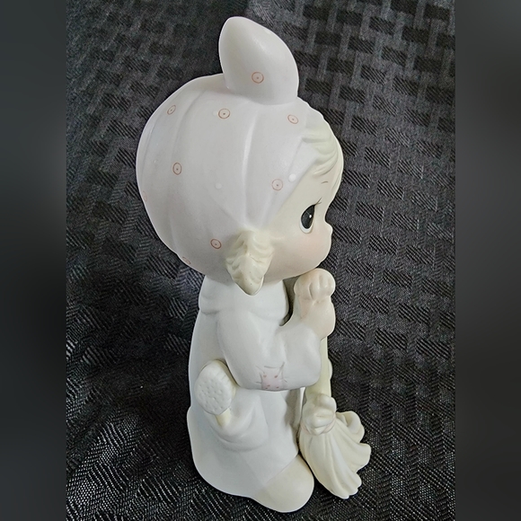 Precious Moments Isn't He Precious? 1984 E-5379 Tree Limited Edition Retired - Picture 2 of 6